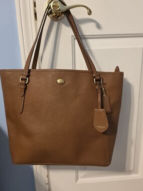 Coach Tan Leather Tote Bag - Signature Embossed